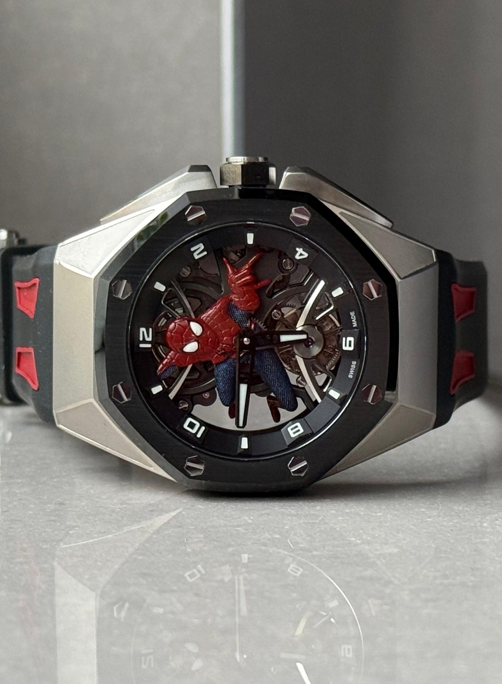 Royal Oak Concept Tourbillon “Spider-Man” QPF Best Edition on Rubber Strap - Image 6