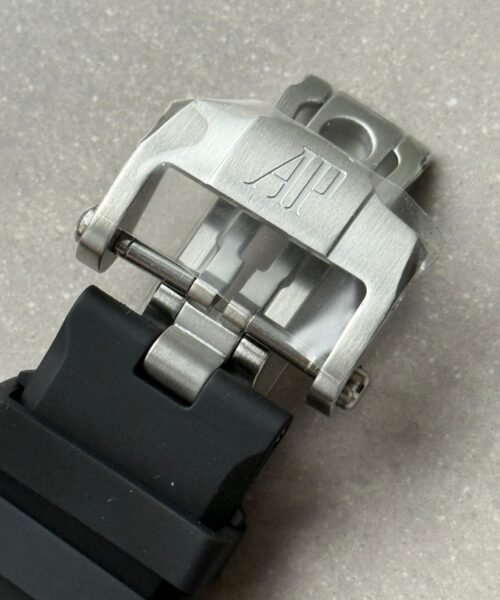 Royal Oak Concept Tourbillon “Spider-Man” QPF Best Edition on Rubber Strap - Image 16