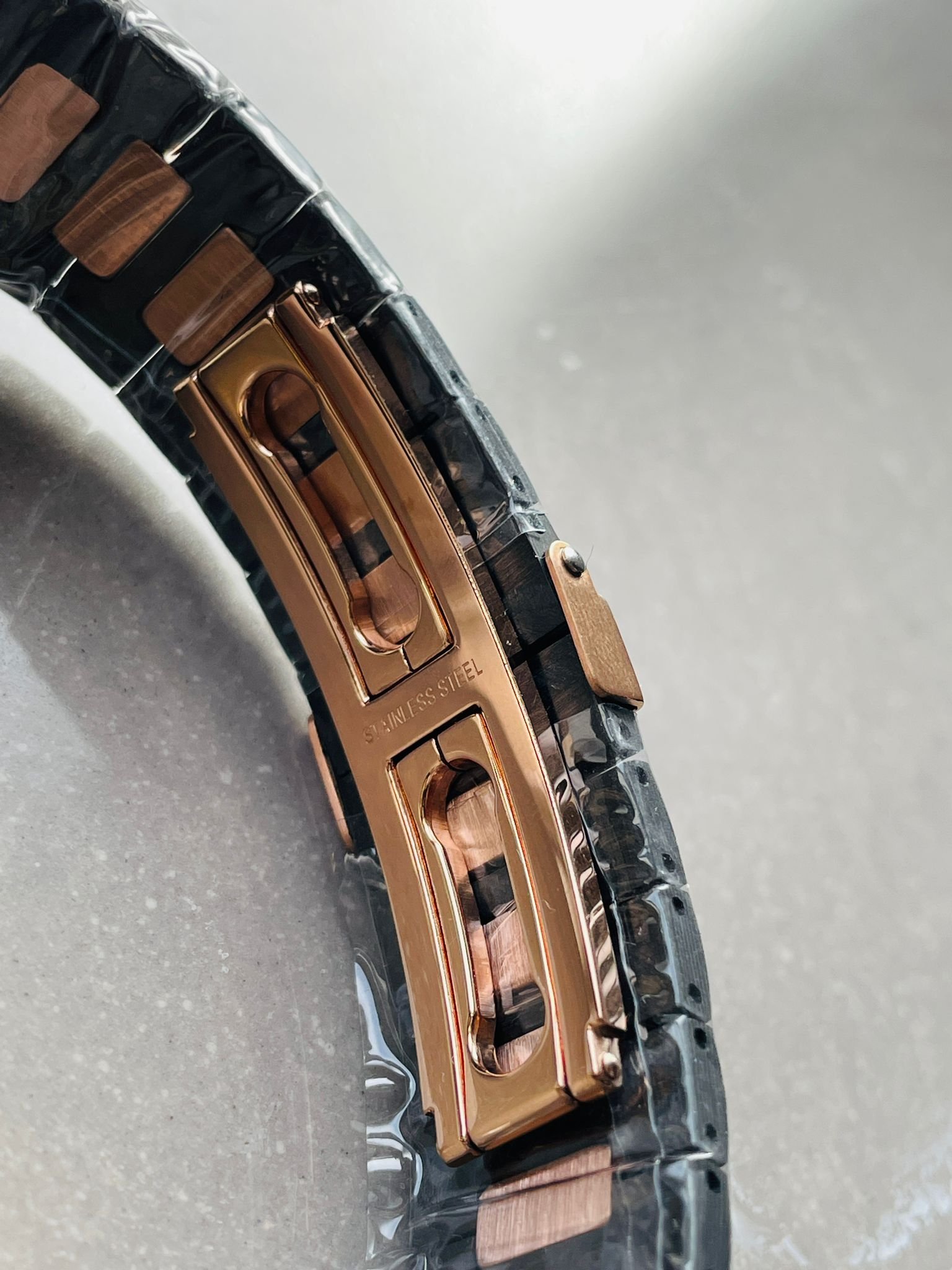Nautilus 5711 DIW Carbon DIWF 1:1 Best Edition Black Textured Dial on Carbon/RG Bracelet 324CS - Image 20
