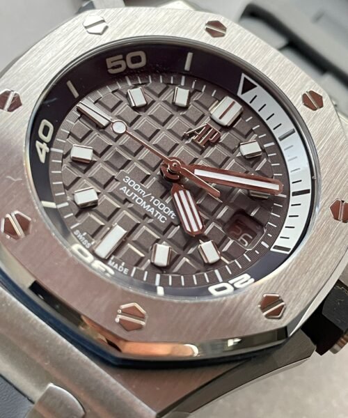 Royal Oak Offshore Diver 15720 IPF 1:1 Best Edition Gray Dial on Gray Rubber Strap A4308 - Image 3