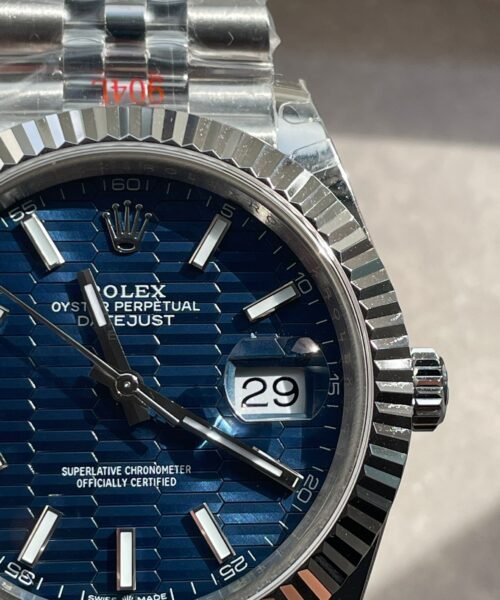 DateJust 41  SS VSF 1:1 Best Edition 904L Steel Blue Textured Dial on SS Jubilee bracelet - Image 9