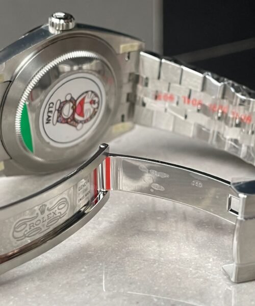 DateJust Men 41mm "wimbledon"SS Grey textured Dial Roman Markers with Jubilee Bracelet - Image 9