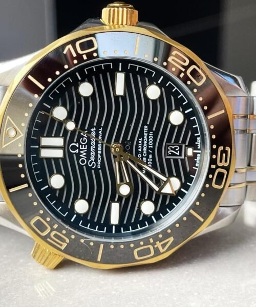 2018 Seamaster Diver 300M SS/YG VSF 1:1 Best Edition YG Bezel Black Dial on SS/YG Bracelet A8800 - Image 2