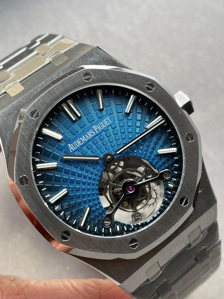 Royal Oak 26530 blue dial SS strap and SS bezel tourbillon R8 factory - Image 18