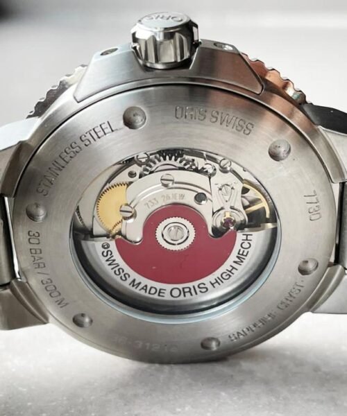ORIS AQUIS green face CERAMIC bezel SW200 SWISS movement - Image 13