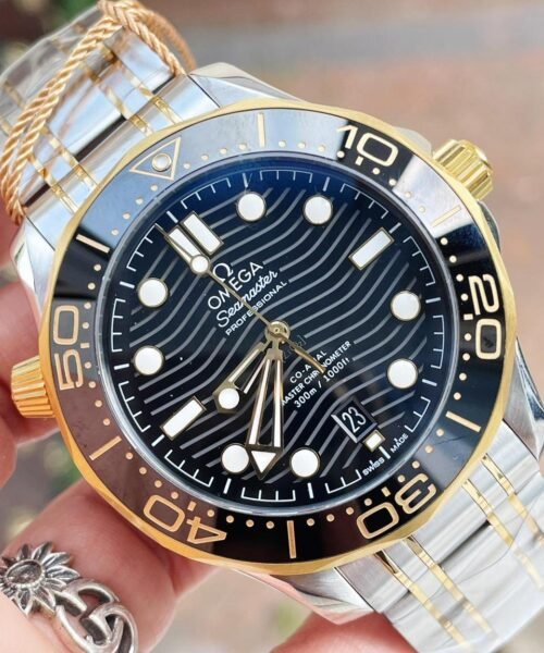 2018 Seamaster Diver 300M SS/YG VSF 1:1 Best Edition YG Bezel Black Dial on SS/YG Bracelet A8800 - Image 3