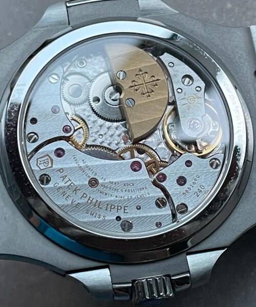 Nautilus 5712 SS PPF Best Edition Blue Dial on SS Bracelet A240 V2 - Image 10