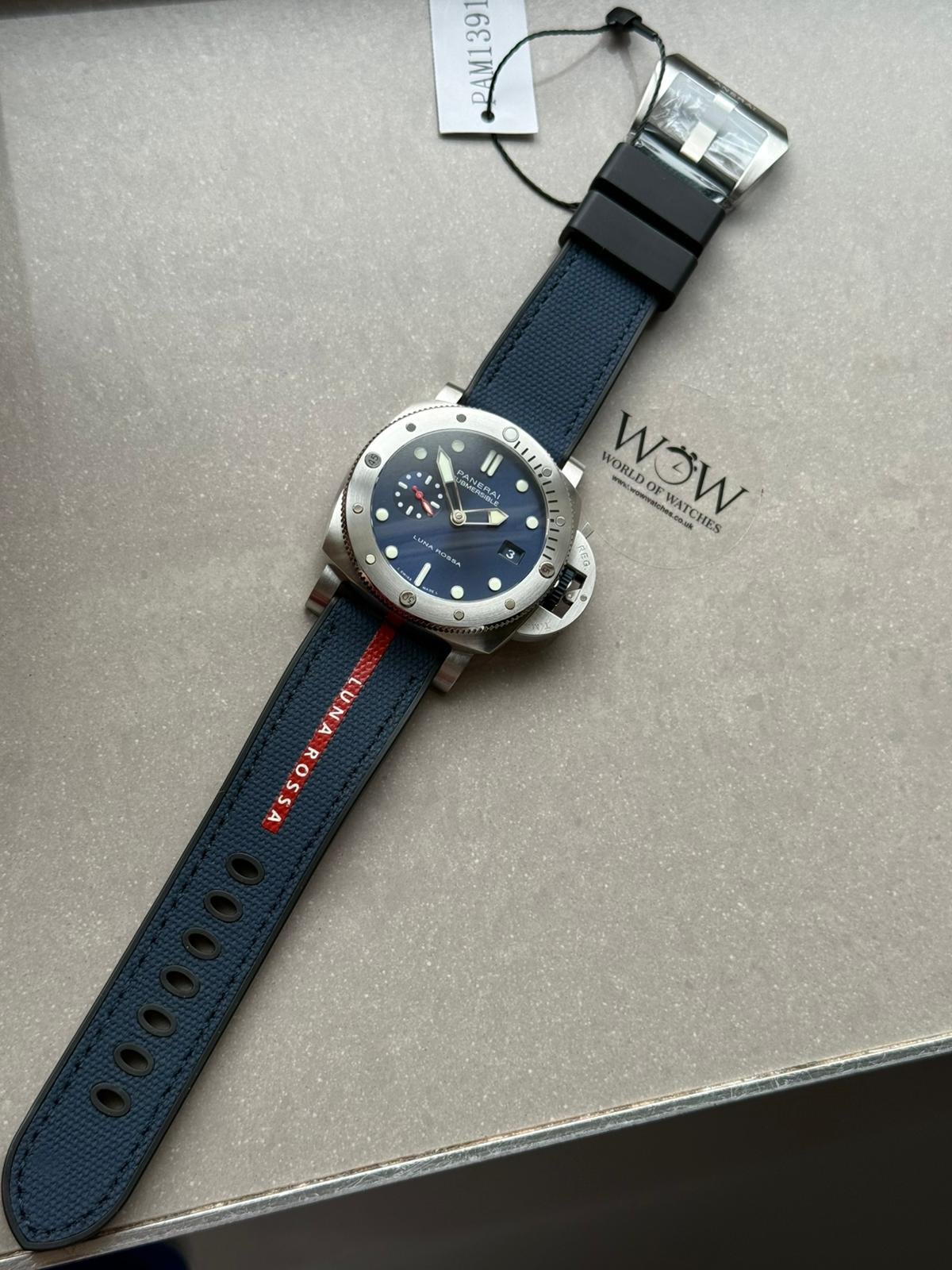 PAM1391 Luna Rossa Submersible VSF Best Edition on Blue Fabric Strap P900 - Image 6