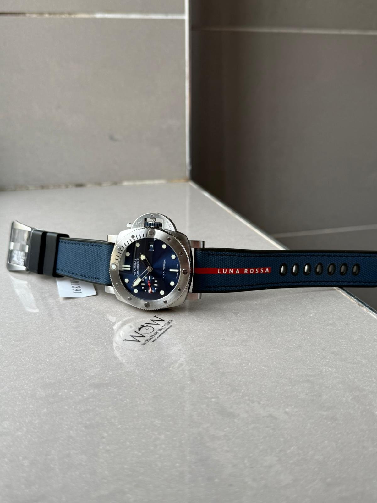 PAM1391 Luna Rossa Submersible VSF Best Edition on Blue Fabric Strap P900 - Image 7