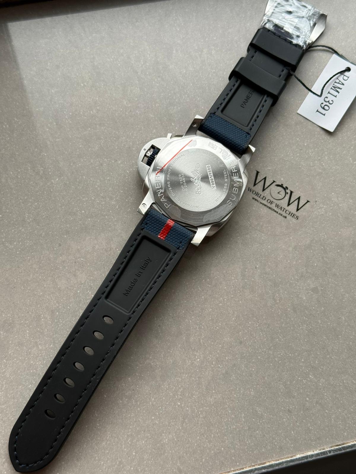 PAM1391 Luna Rossa Submersible VSF Best Edition on Blue Fabric Strap P900 - Image 9