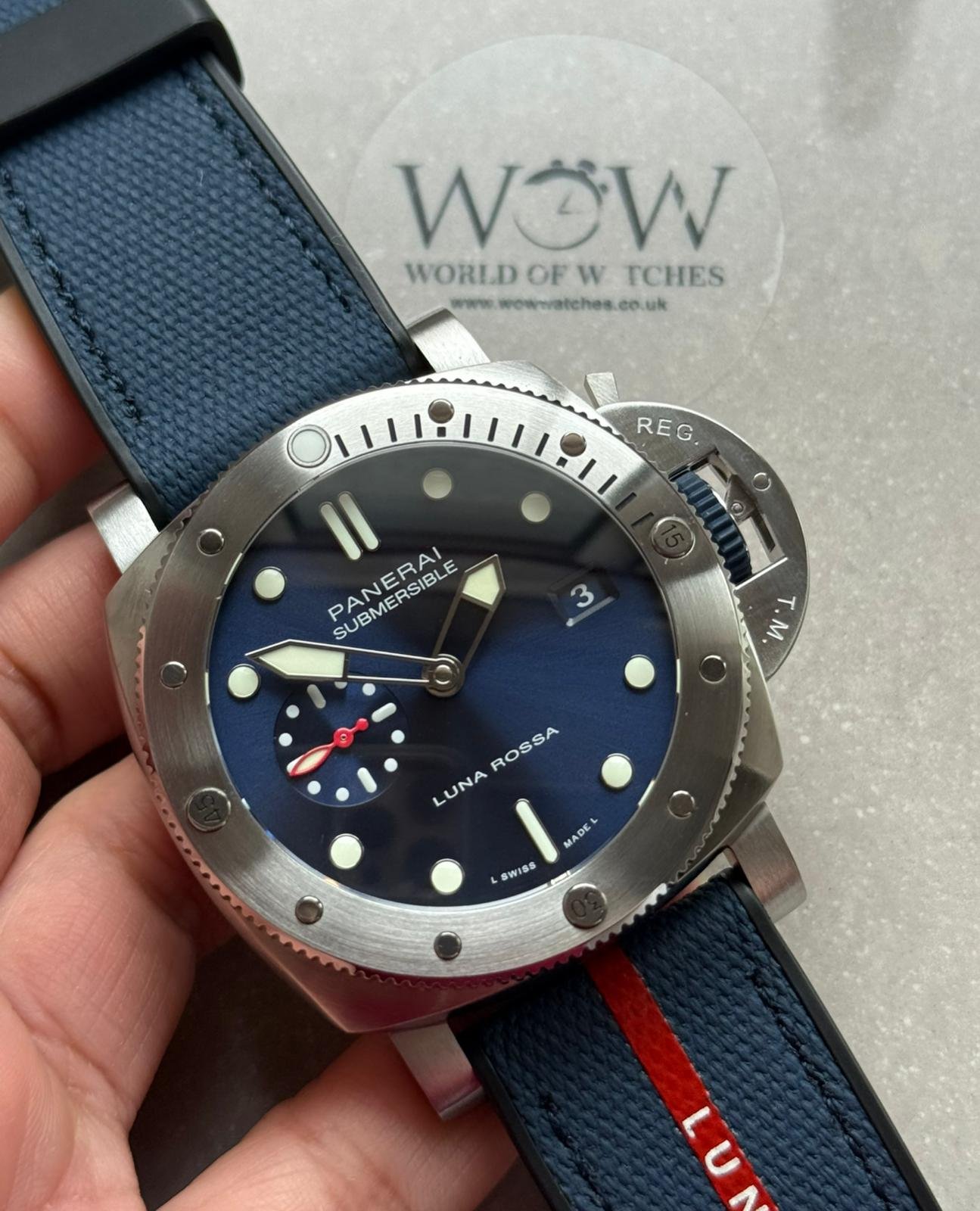 PAM1391 Luna Rossa Submersible VSF Best Edition on Blue Fabric Strap P900