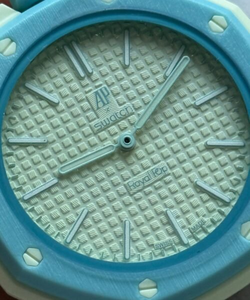 Royal pop watch BLAUE ACHT AAA lime green dial lime green rubber strap - Image 11