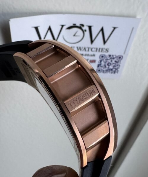 RM052-01 Skull Rose Gold EUR Best Edition Skull Skeleton Dial on Black Rubber Strap Manual Winding - Image 11