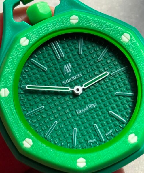 Royal pop watch GREEN EIGHT AAA green dial green rubber strap - Image 11
