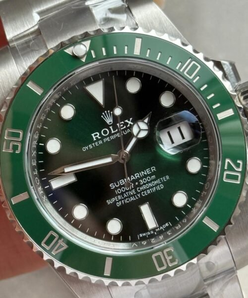 Submariner Date 40mm 116610LV "HULK" ARF Factory Best Edition Green Ceramic Bezel Green Dial on Oyster Bracelet VR3135 - Image 3