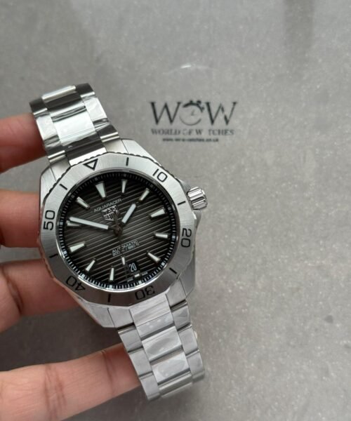 TAG Heuer Aquaracer Professional 200 Date 40mm Calibre 5 Automatic Steel Black/Grey Sunray Dial WBP2110.BA0627