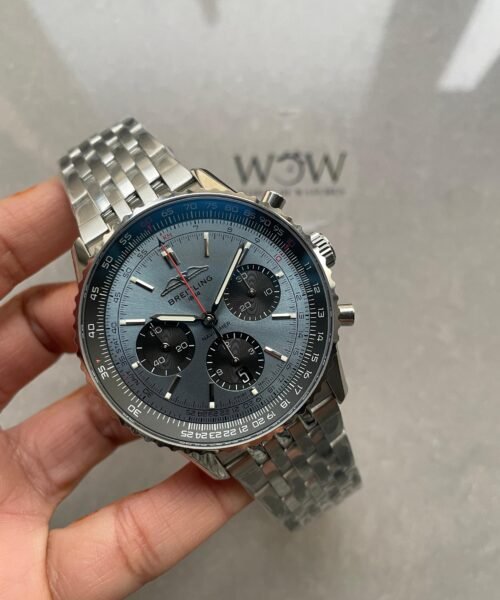 Navitimer 01 SS Ice Blue Dial on Steel Strap A7750 BLS Factory