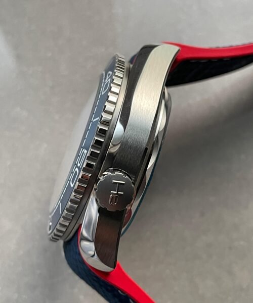 Seamaster Planet Ocean 600M 43.5mm 36th America's Cup Limited Edition VS Factory Best Edition Blue Ceramic Bezel White Dial on Blue Rubber Strap VSF890 - Image 10